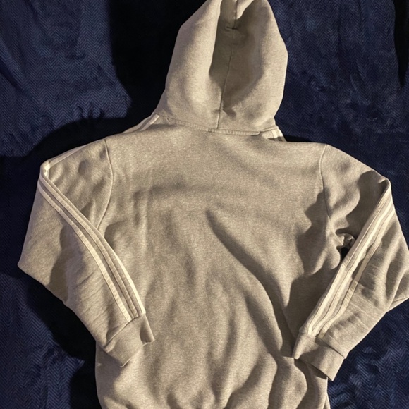 Adidas Sweatshirt - Picture 2 of 3